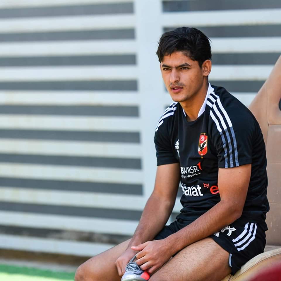 الأهلي المصري يتلقى عرضا للتفريط في محمد الضاوي